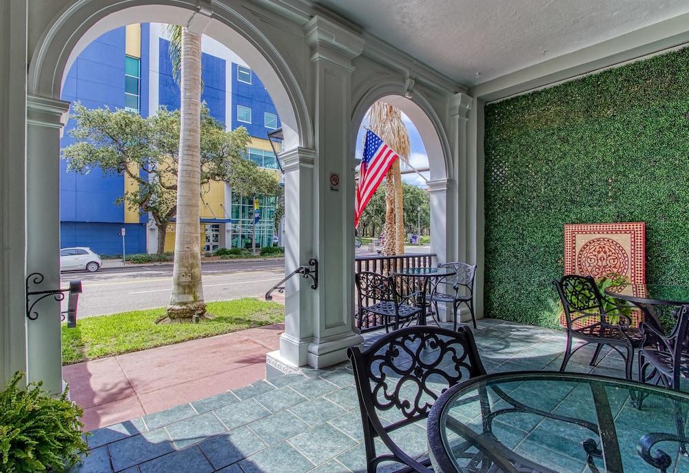 Cordova Inn - Saint Petersburg Dış mekan fotoğraf